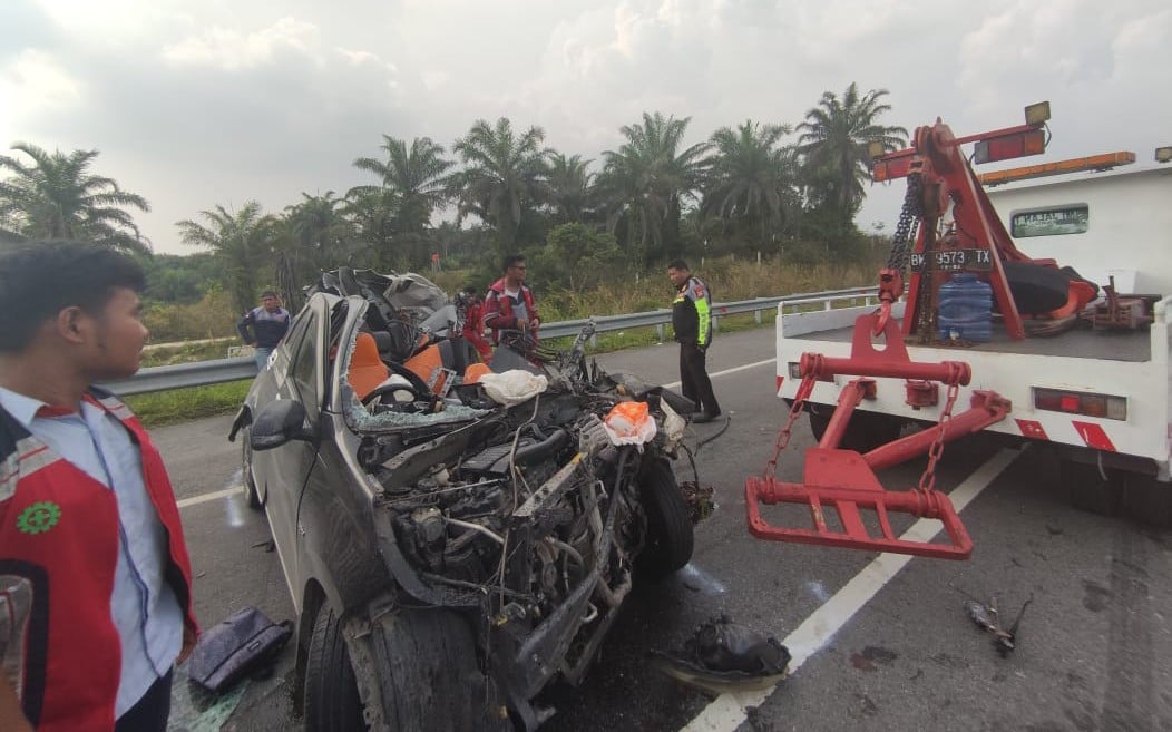 Detik-detik Kecelakaan Maut di Tol Pekanbaru-Dumai, 2 Orang Tewas