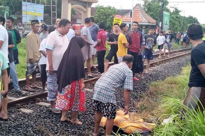 Kecelakaan Pelajar Tewas Tertabrak KA Komuter di Beji Pasuruan