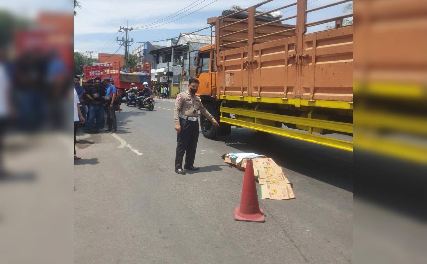 Kecelakaan Pelajar Wanita Tewas usai Ditabrak Truk di Jalan Raya Medaeng Sidoarjo