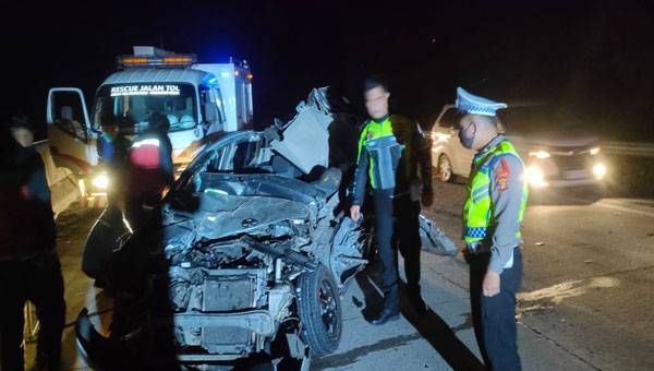 Kecelakaan Polisi Tewas Usai Mobil Oleng dan Terbalik di Tol Bandar Lampung KM 99 Ruas Bakter