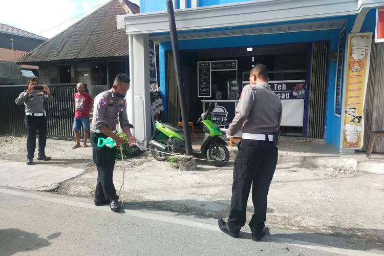 Laka Lantas Pemotor Wanita Tewas usai Tabrakan Motor di Kota Padang