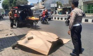 Mahasiswi Asal Surabaya Terserempet Truk di Jl Raya Gedangan Sidoarjo, Meninggal Di TKP