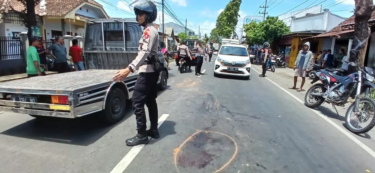 Pelajar SMA Tewas Terlindas Truk di Jogotrunan Lumajang