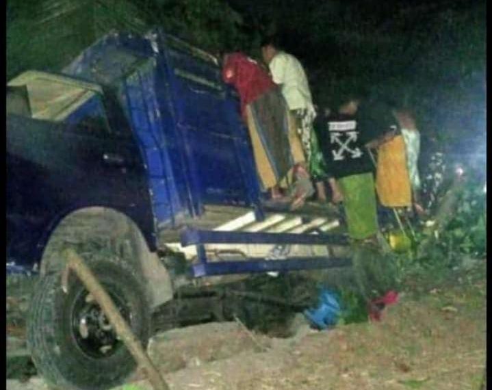 Tak Kuat Nanjak, Truk Rombongan Pengajian asal Grati Terguling di Lumbang Pasuruan, 1 Tewas, 11 Luka-Luka
