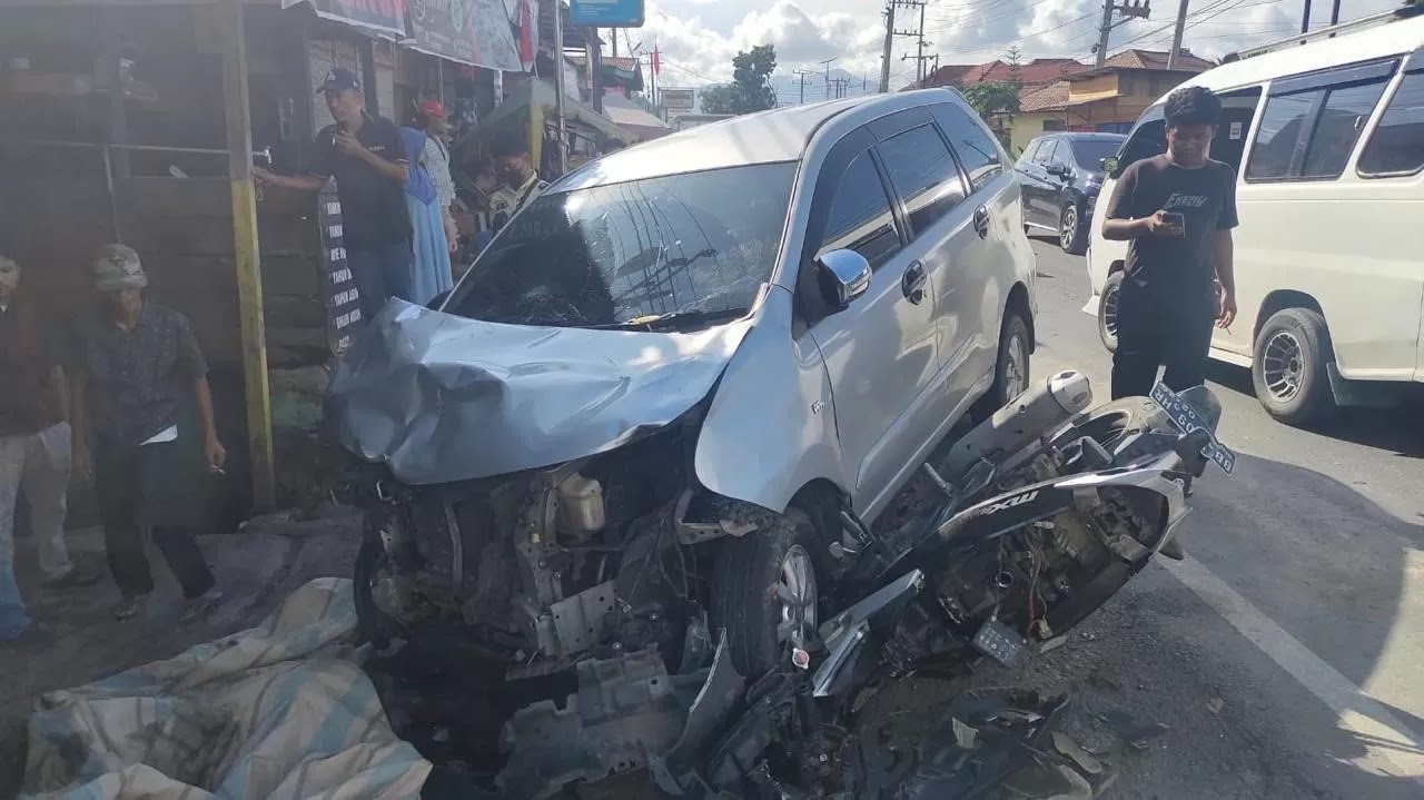 Dua Sepeda Motor Tabrakan di Pijorkoling, 2 Pengendara Tewas